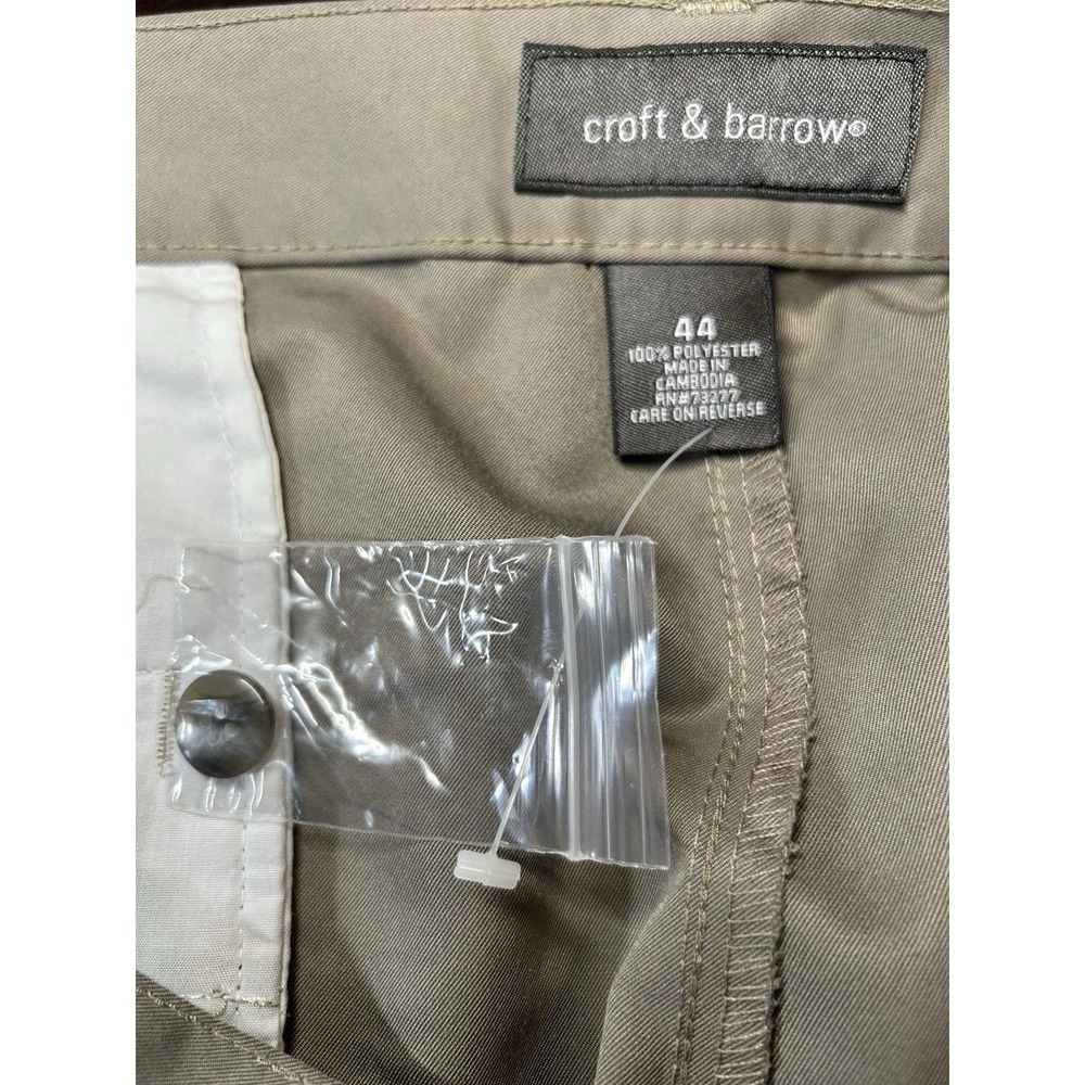 Croft & Barrow Microfiber Pleat Front Golf Shorts Men's Size 44 - Picture 6 of 7